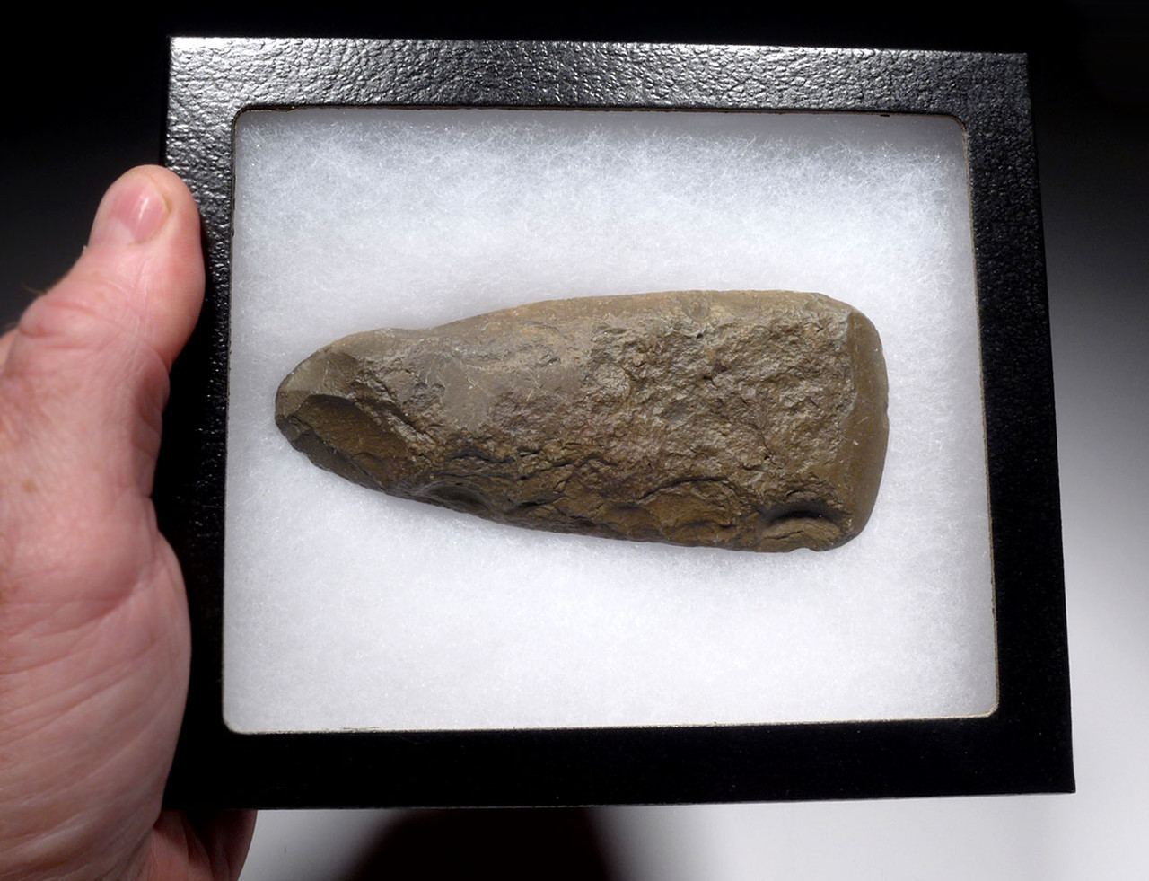 INDURATED SHALE CELT WAR AXE FROM THE TENERIAN AFRICAN NEOLITHIC