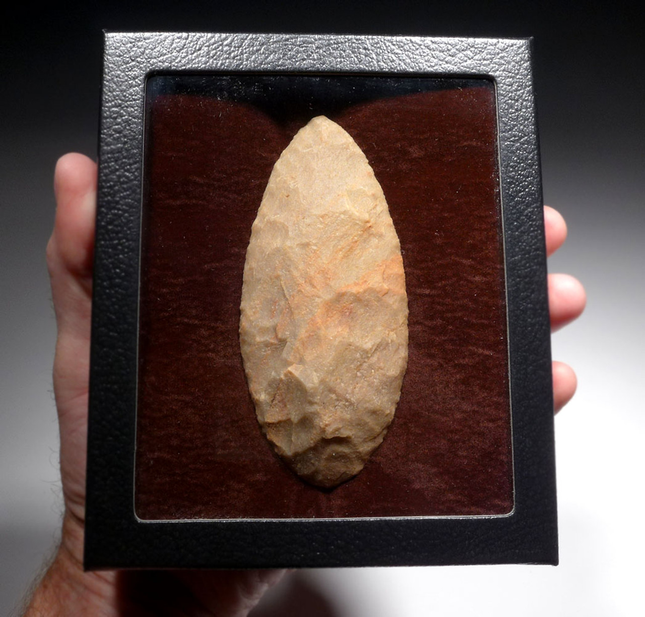 SUPERB LARGE PRESTIGE BROAD LEAF BLADE FROM THE TENERIAN AFRICAN NEOLITHIC PEOPLE OF THE GREEN SAHARA *CAP309