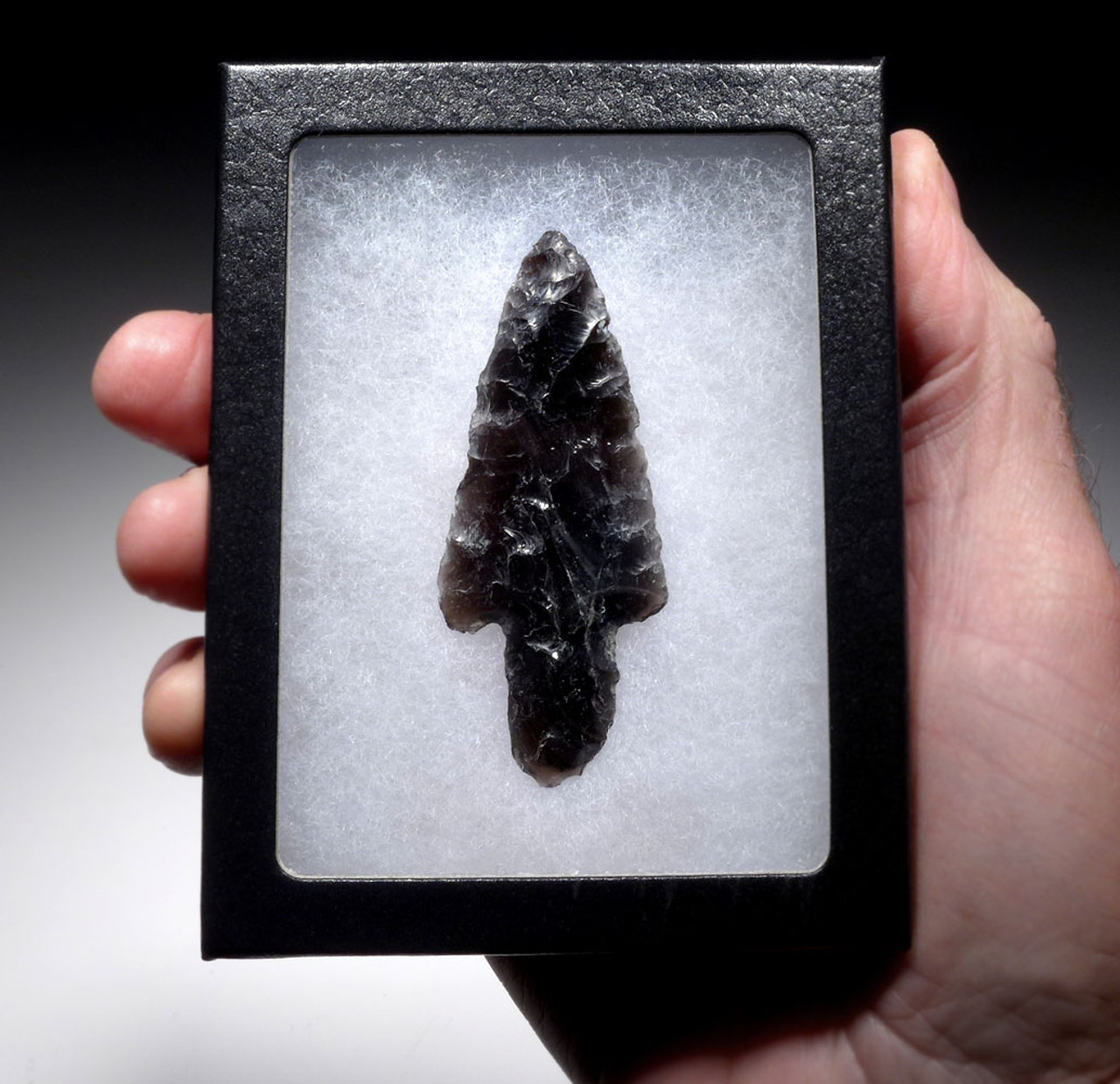 EXCEPTIONAL VERY LARGE PRE-COLUMBIAN OBSIDIAN TANGED ATLATL SPEARHEAD  * PC347