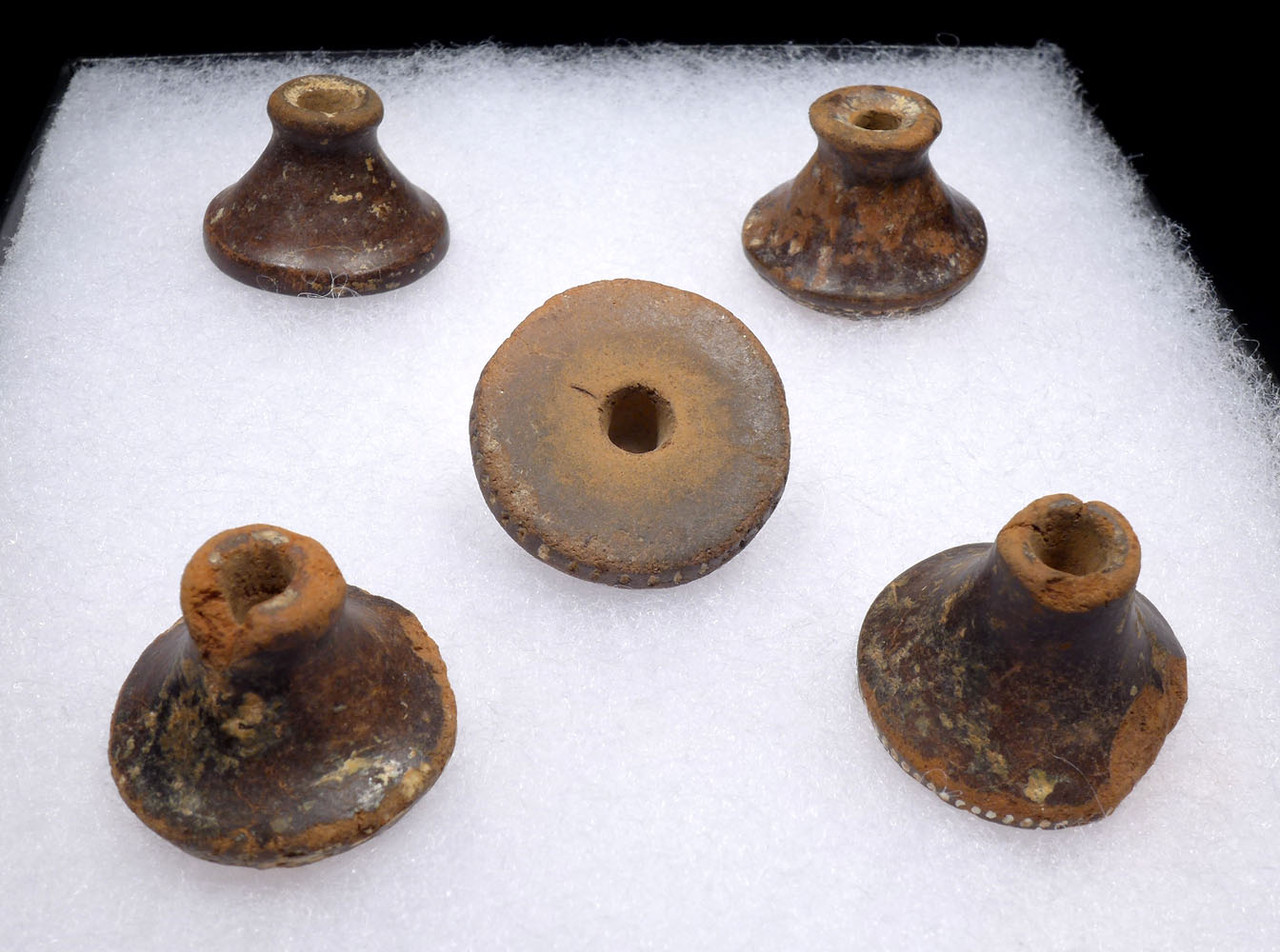 FIVE PRE-COLUMBIAN QUIMBAYA ANCIENT TEXTILE SPINDLE WHORLS FROM SOUTH AMERICA  *PC363