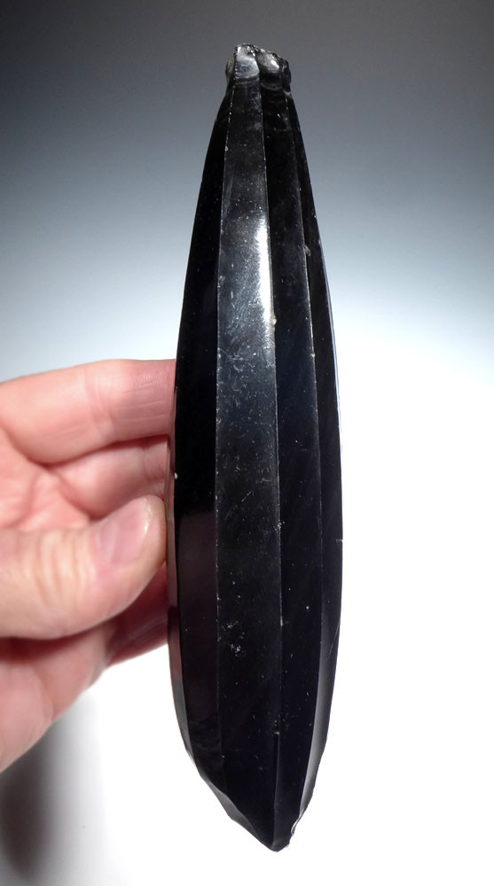 COMPLETE LARGE PRE-COLUMBIAN AZTEC OBSIDIAN PRISMATIC BLADE CORE