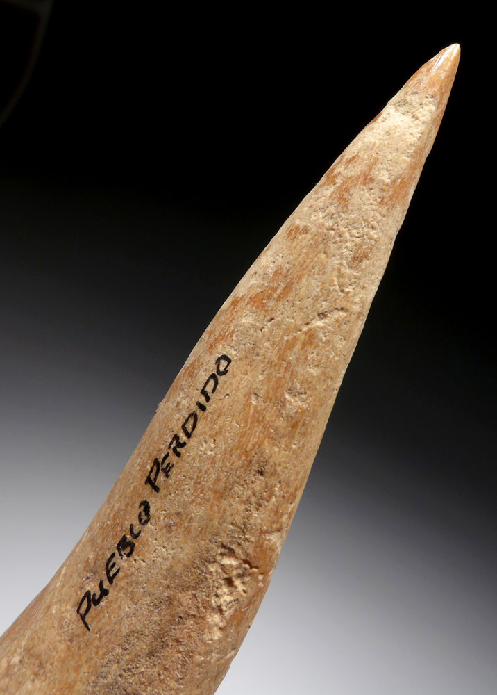PRE-COLUMBIAN ANTLER BONE PIERCER AWL OF THE TEOTIHUACAN EMPIRE