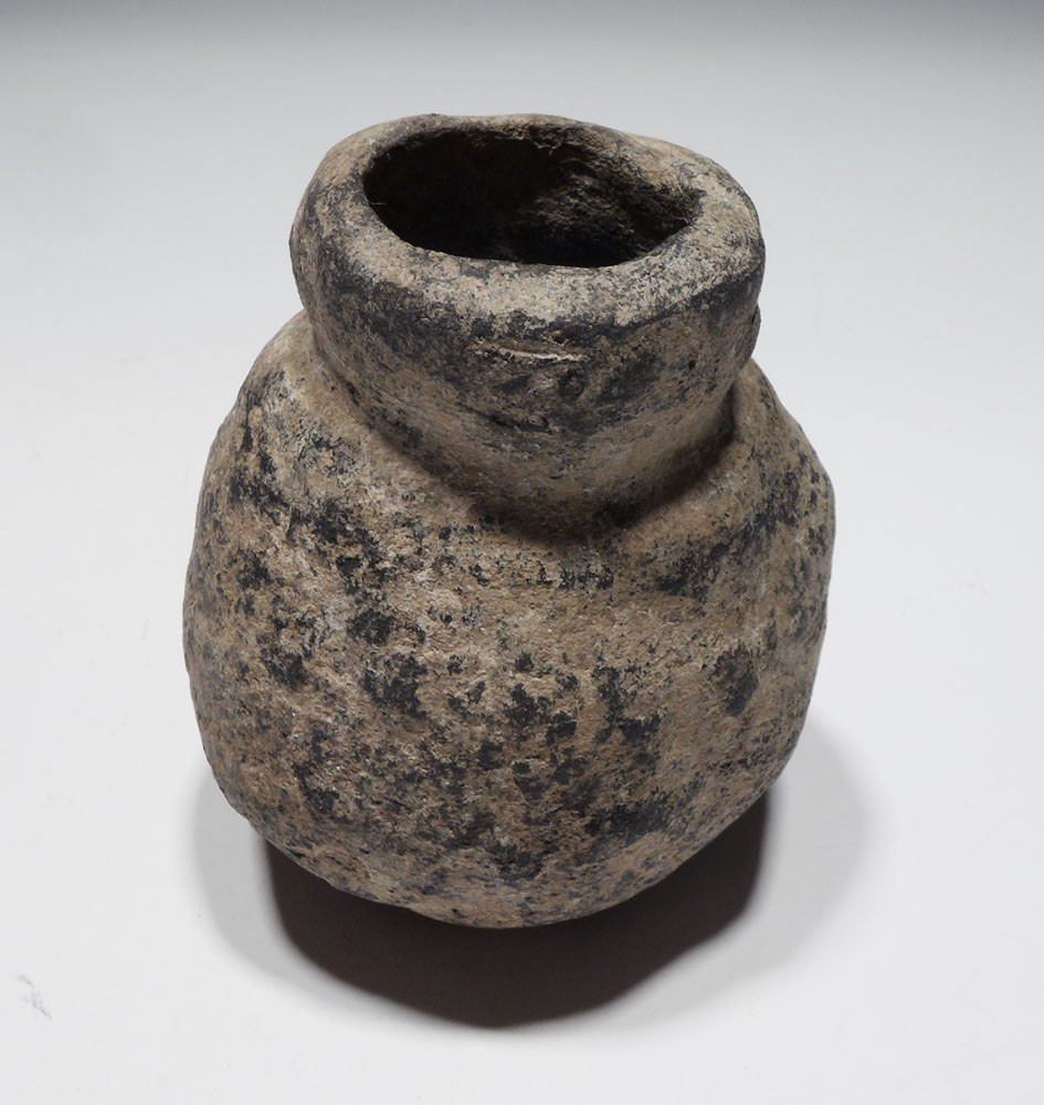 SMALL AFRICAN NEOLITHIC ANCIENT CERAMIC GLOBULAR VESSEL FROM THE WEST SAHEL  *CAP352