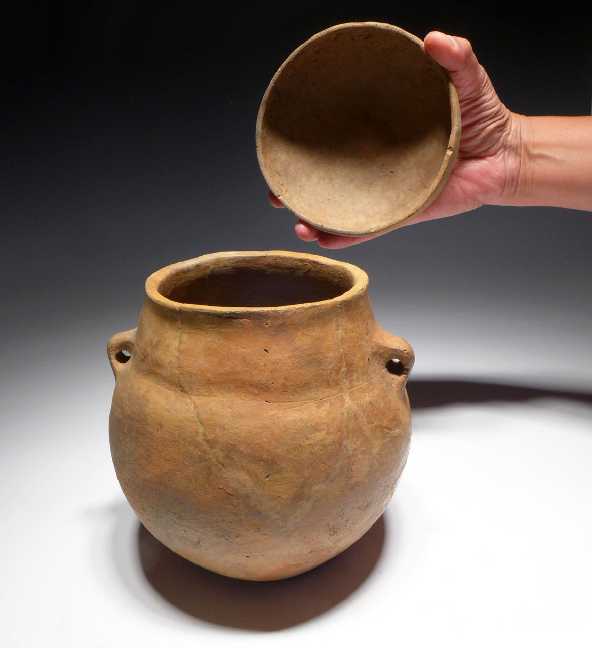 BRONZE AGE CERAMIC BURIAL URN WITH LID FROM THE EUROPEAN URNFIELD LUSATIAN CULTURE  *UR48