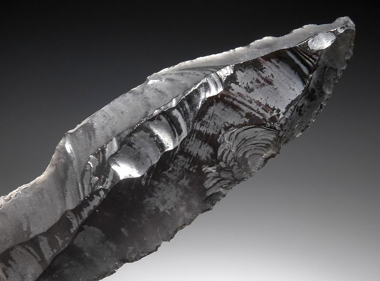 PRE-COLUMBIAN AZTEC OBSIDIAN ATLATL UNIFACIAL SPEARHEAD PROJECTILE
