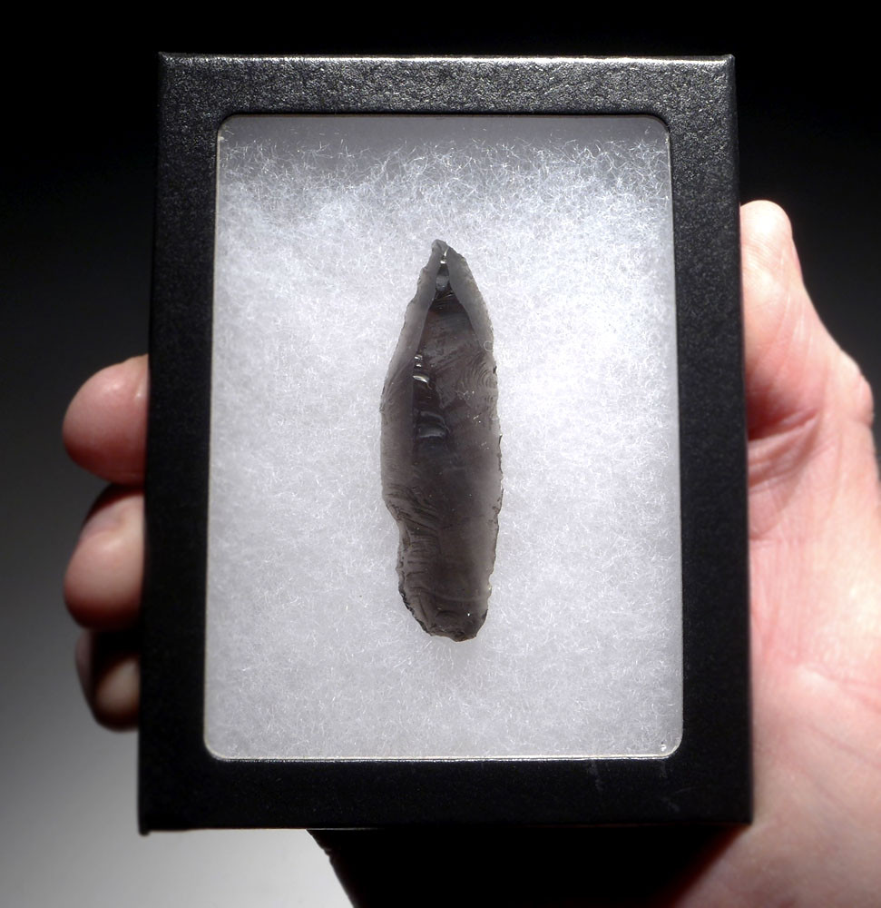PRE-COLUMBIAN AZTEC OBSIDIAN ATLATL UNIFACIAL SPEARHEAD PROJECTILE