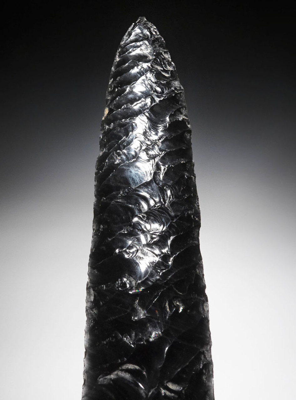 FINEST PRE-COLUMBIAN AZTEC OBSIDIAN SACRIFICIAL LEAF DAGGER BLADE WITH PARALLEL FLAKING   *PC429