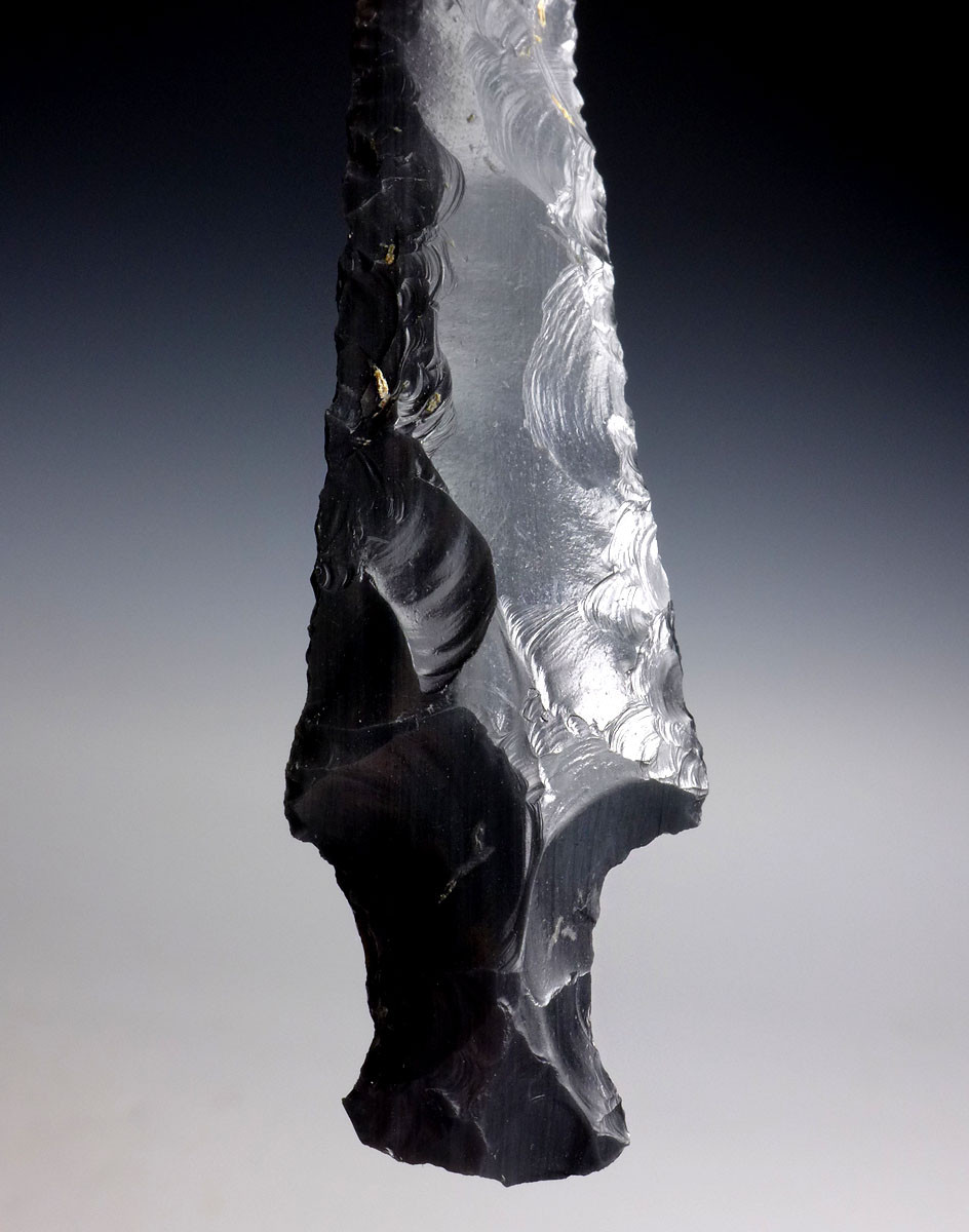 PRE-COLUMBIAN MAYAN OBSIDIAN MASTERPIECE FLAKED ELONGATED BLOOD