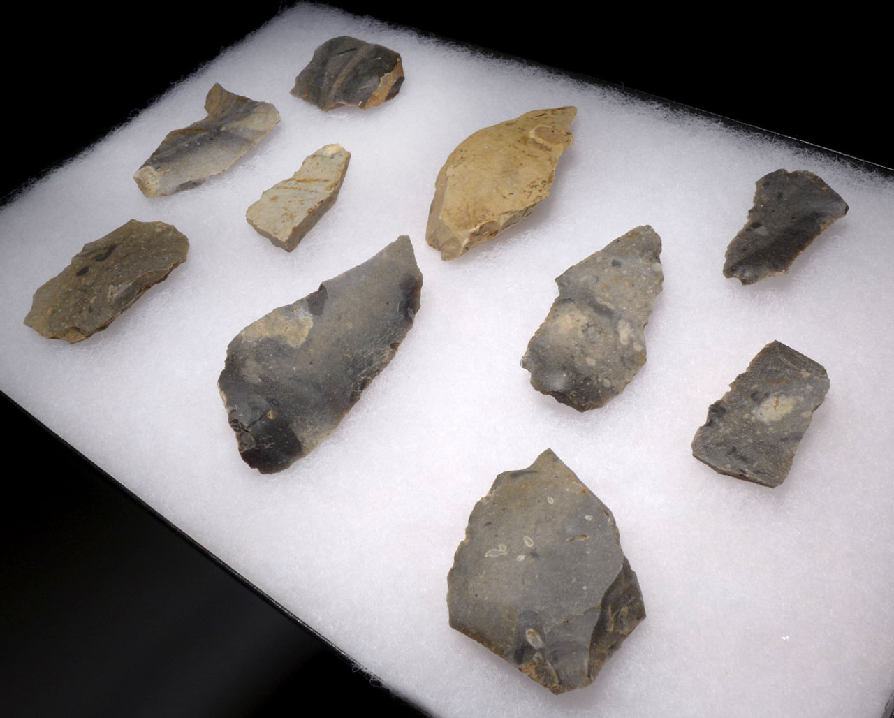 TEN EUROPEAN NEOLITHIC MICHELSBERG CULTURE FLINT FLAKE TOOLS FROM FAMOUS SITE IN THE NETHERLANDS  *N245