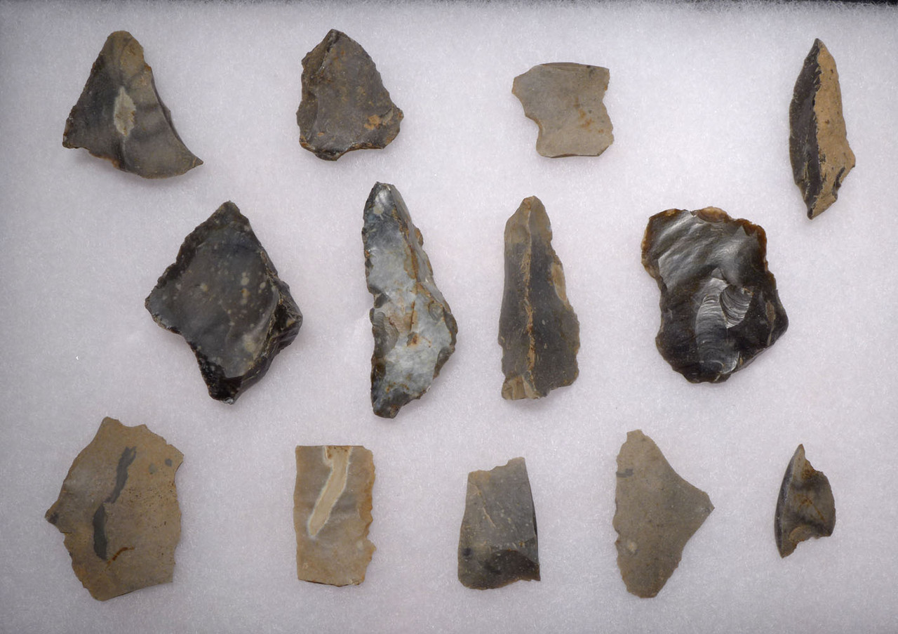 SET OF EUROPEAN NEOLITHIC MICHELSBERG CULTURE FLINT FLAKE TOOLS FROM FAMOUS SITE IN THE NETHERLANDS  *N242