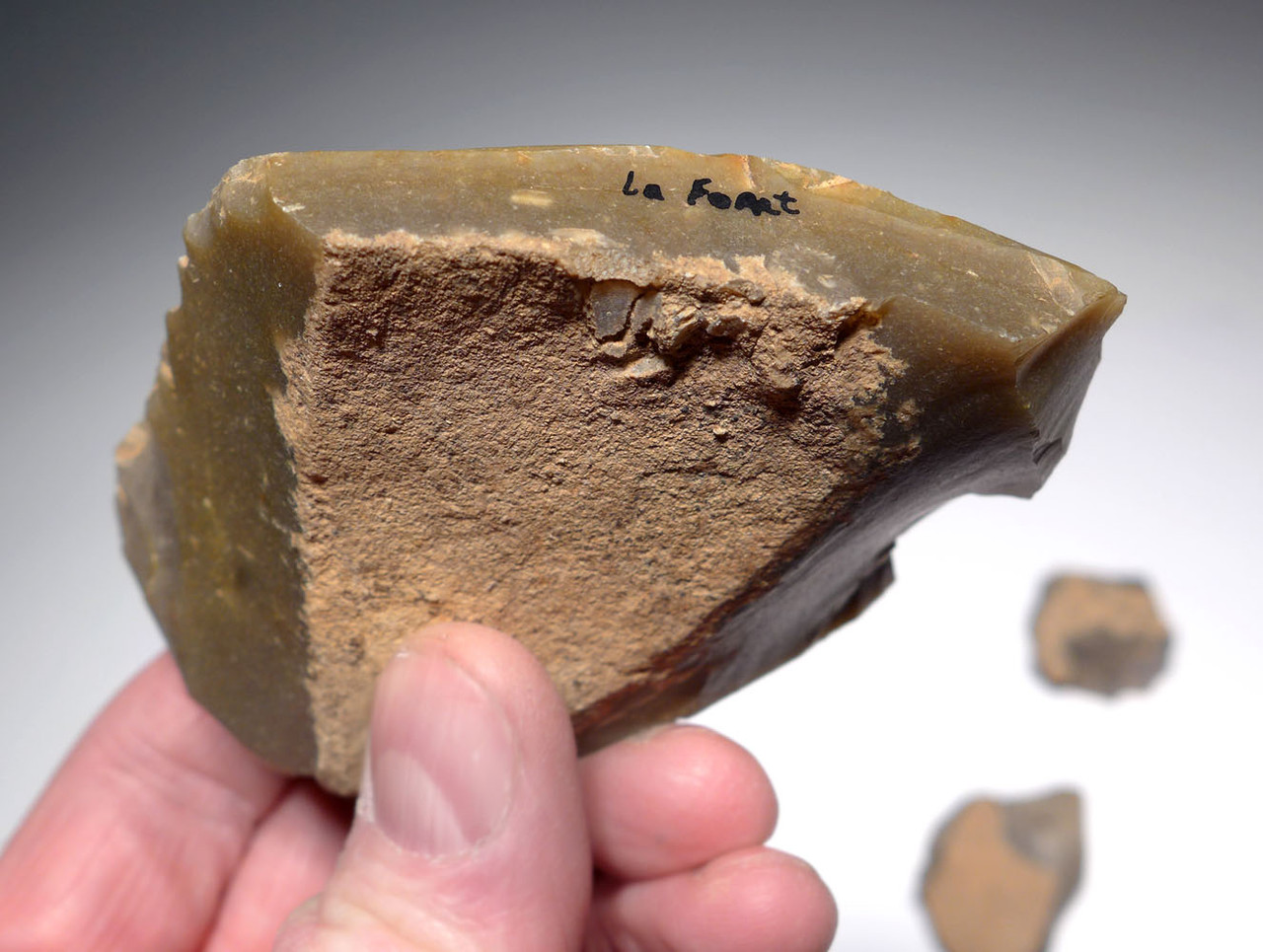 CRO MAGNON UPPER PALEOLITHIC TOOL FLINT CORE ARTIFACT