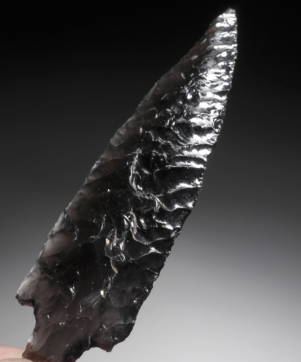 LARGE INCREDIBLE CRYSTAL OBSIDIAN AZTEC PRE-COLUMBIAN ATLATL