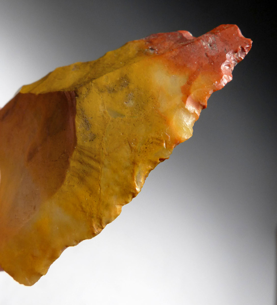 BEAUTIFULLY COLORED JASPER NEANDERTHAL MOUSTERIAN PSEUDO-LEVALLOIS POINT SPEARHEAD FROM FONTMAURE FRANCE  *M481