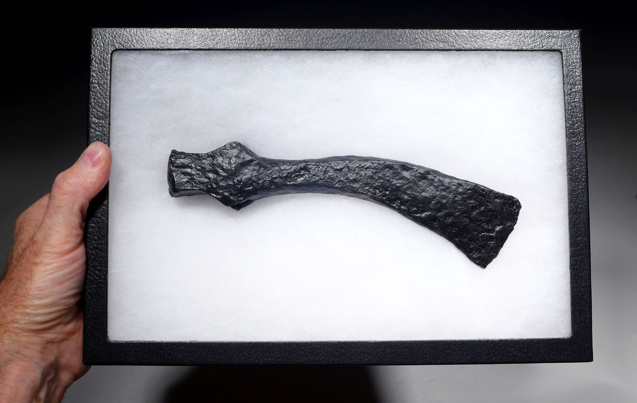LARGE ANCIENT ARMOR-PIERCING FIGHTING AXE OF THE VARANGIAN GUARD