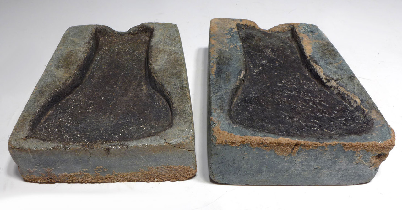 EXTREMELY RARE USED ANCIENT REVERSIBLE DUAL TYPE AXE MOLD FOR