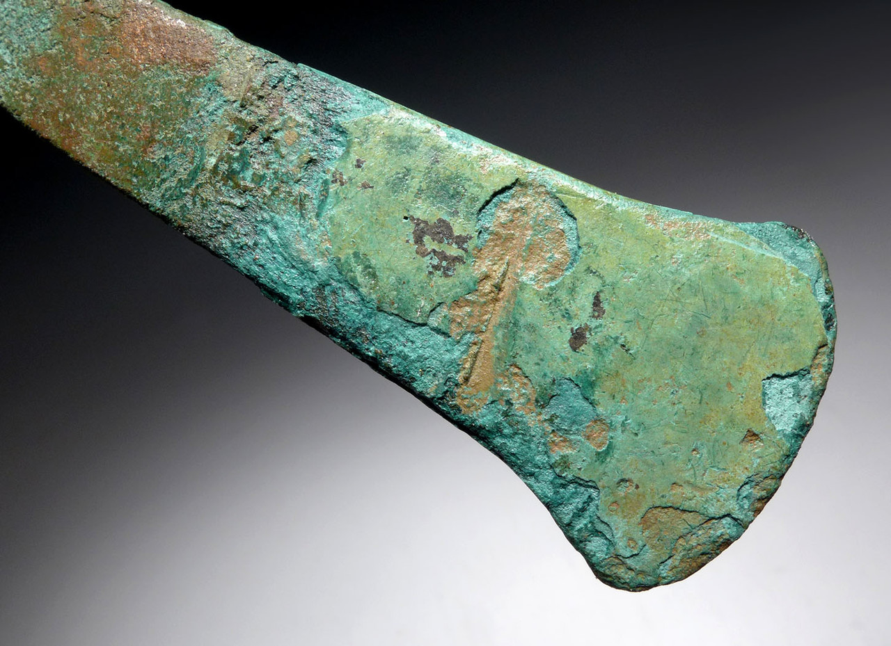 EXCEPTIONAL AND RARE BALKAN CHALCOLITHIC COPPER AXE - EUROPE'S EXCEPTIONAL AND RARE BALKAN CHALCOLITHIC COPPER AXE - EUROPE'S