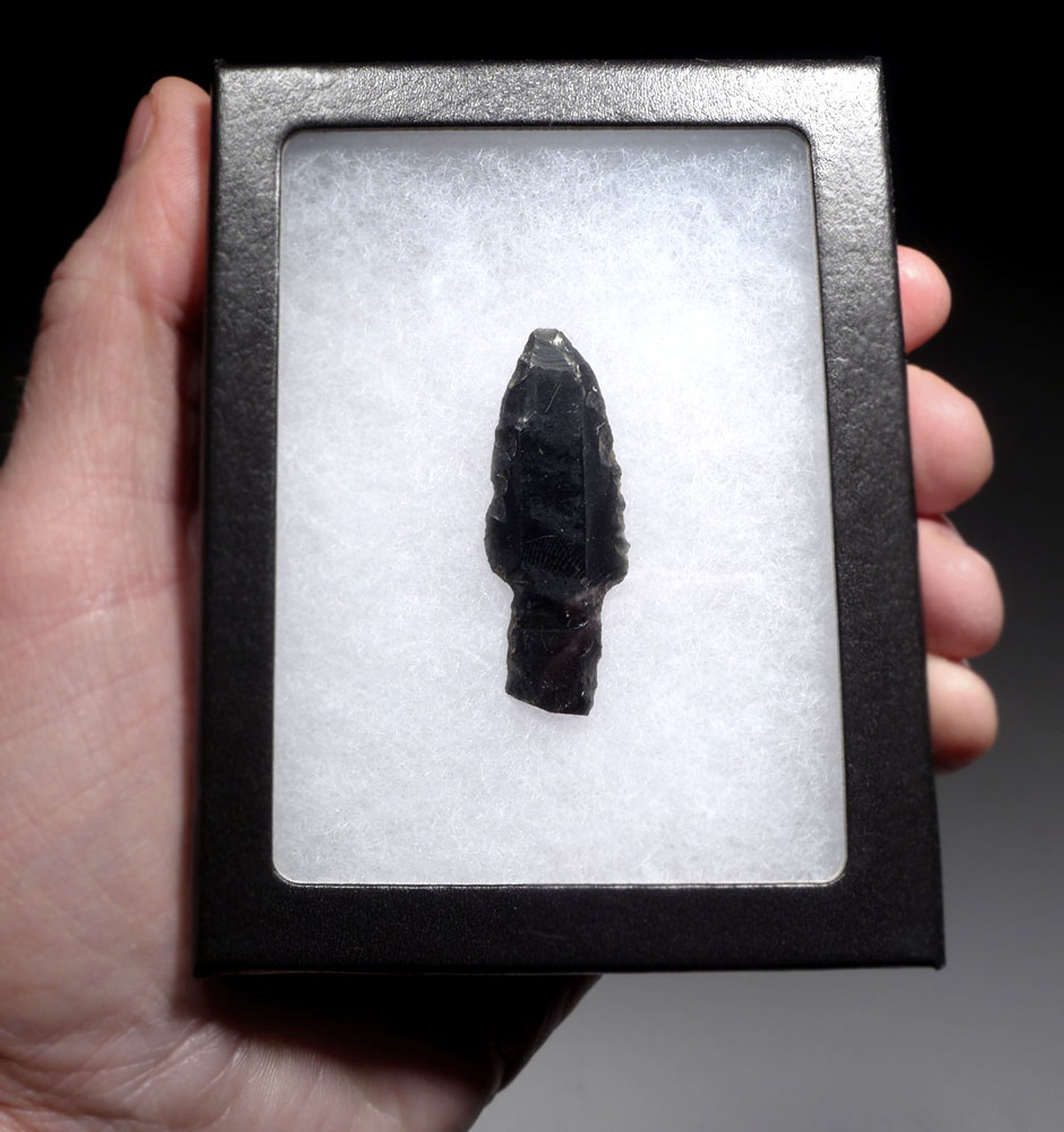 UNIQUE MAYAN OBSIDIAN ARROWHEAD MADE ON A PRISMATIC BLADE  *PC507