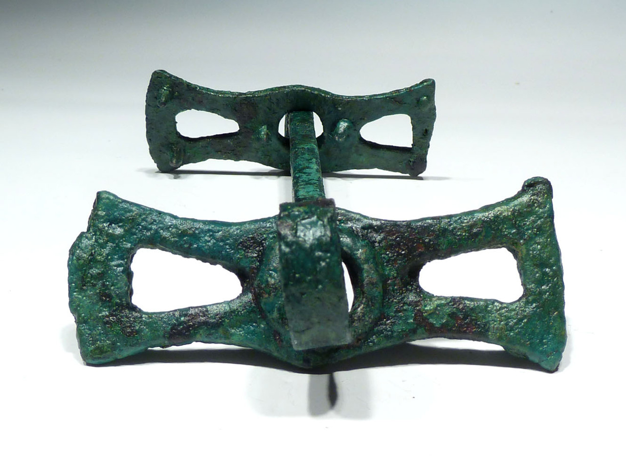 Sold at Auction: Iron Age Celtic Horse Bridle Cheek Piece with La Tène  Ornament