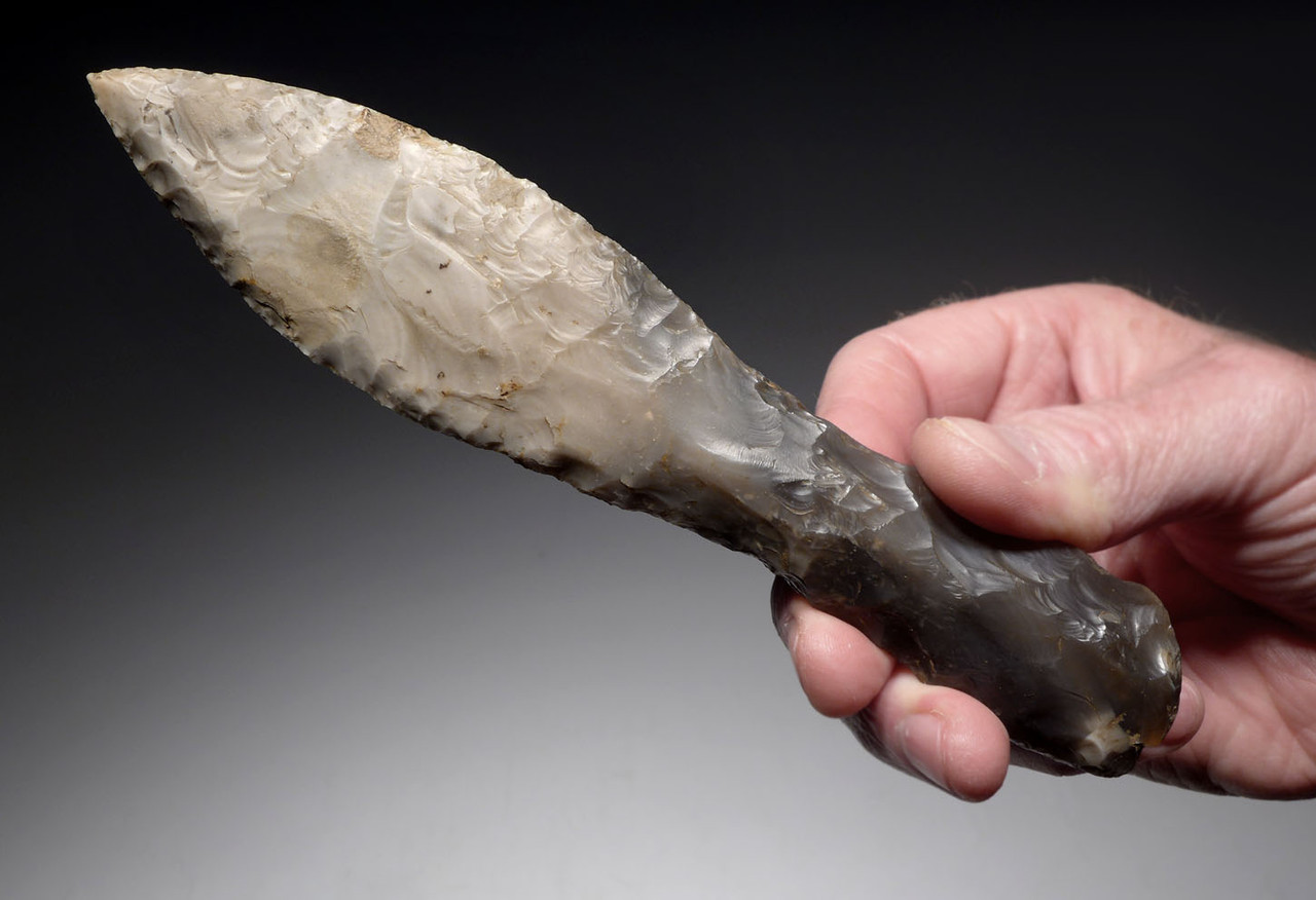 INVESTMENT-CLASS LATE NEOLITHIC TYPE II PRESTIGE FLAKED FLINT DAGGER OF THE EUROPEAN CORDED WARE CULTURE  *N281