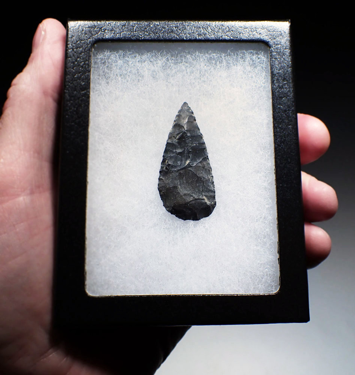 EXCEPTIONAL BIFACIAL ROUND BASE PRE-COLUMBIAN MAYAN FLINT ARROWHEAD  *PC537