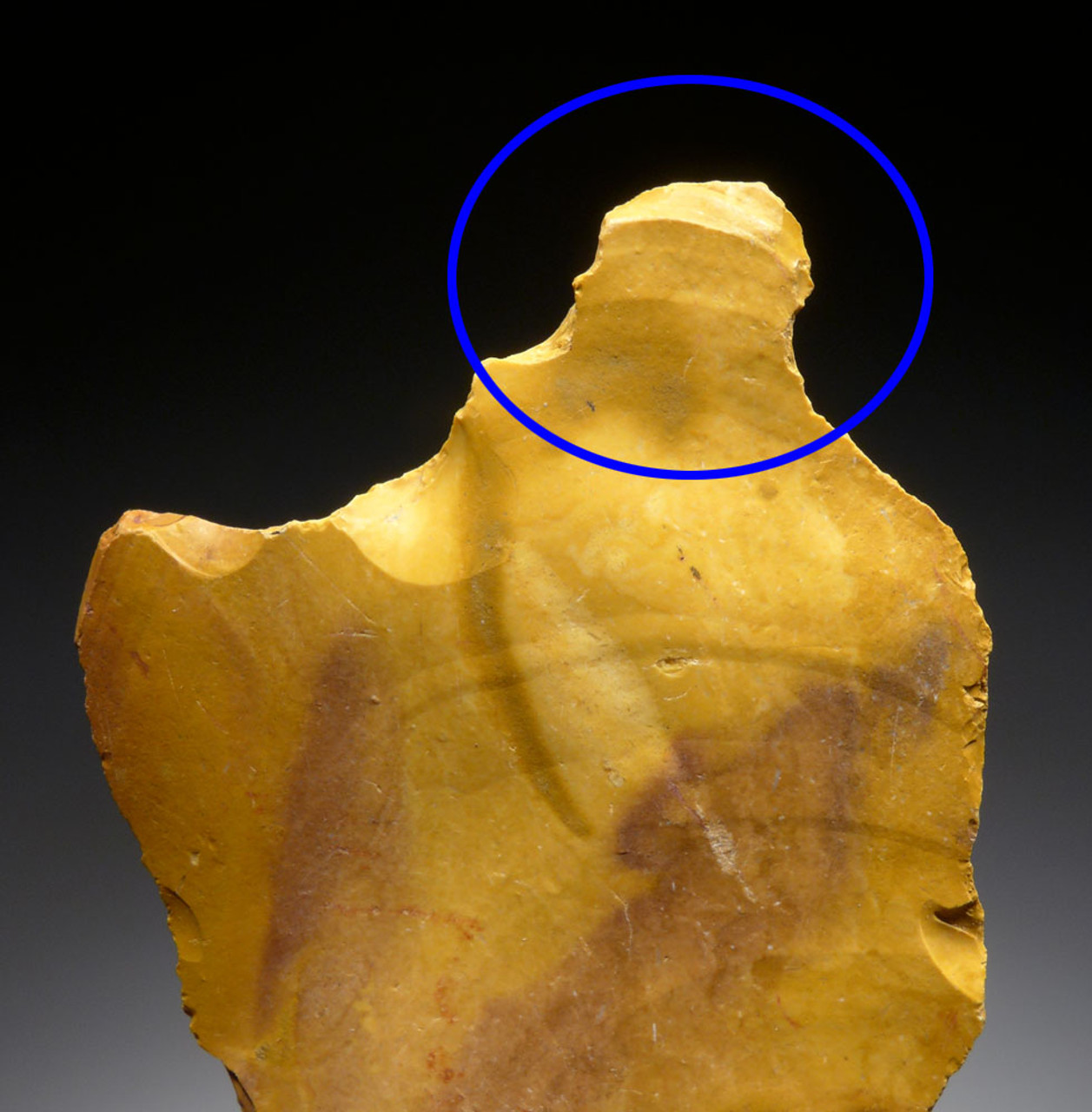 LARGE YELLOW JASPER NEANDERTHAL MOUSTERIAN BORER AND SIDE SCRAPER FLAKE TOOL FROM FONTMAURE FRANCE  *M488