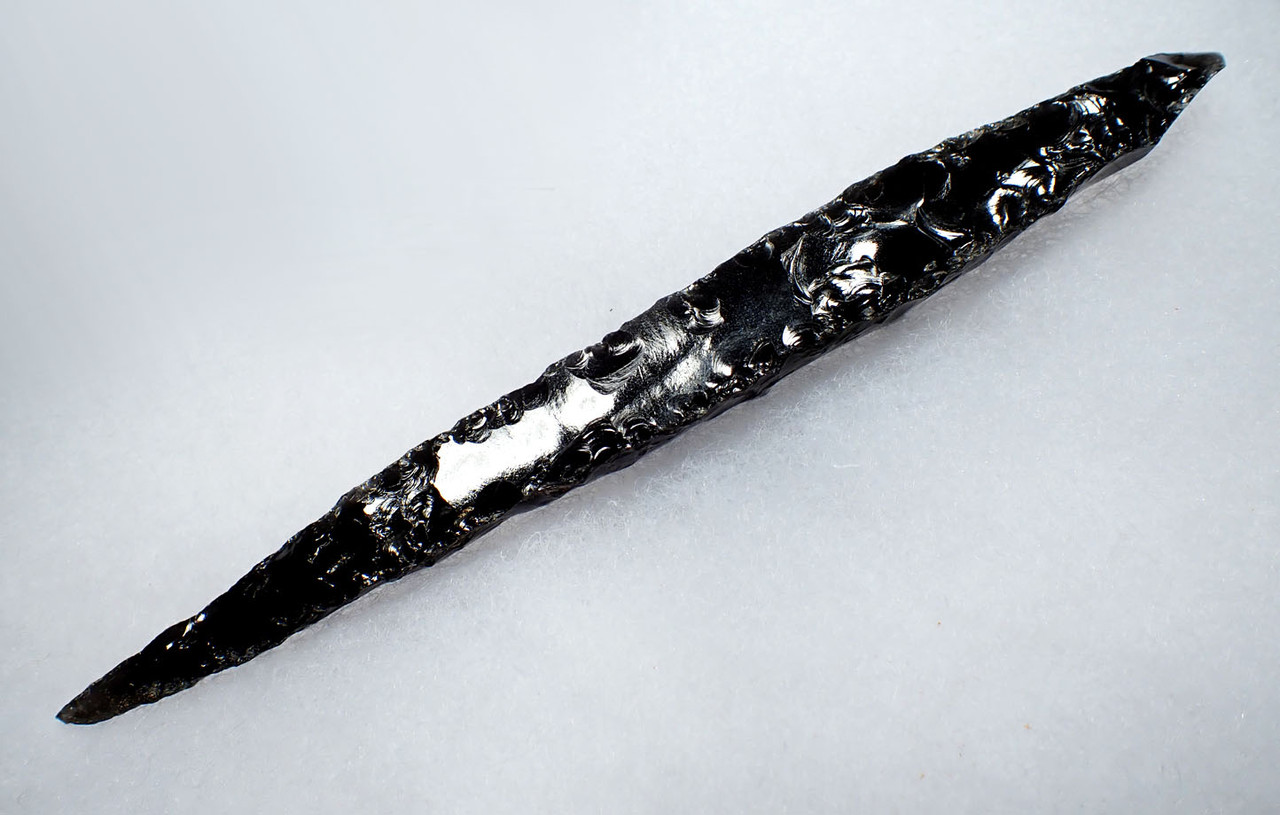LARGE EXCEPTIONAL AZTEC BLOOD-LETTING OBSIDIAN PIERCER NEEDLE OF