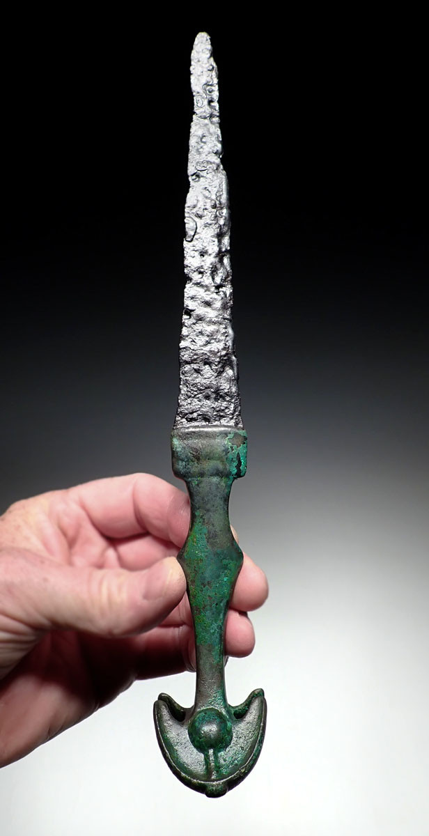 MUSEUM-CLASS IRON AND BRONZE PRESTIGE DAGGER KNIFE FROM A NOBLE OF ANCIENT NEAR EAST LURISTAN  *LUR393