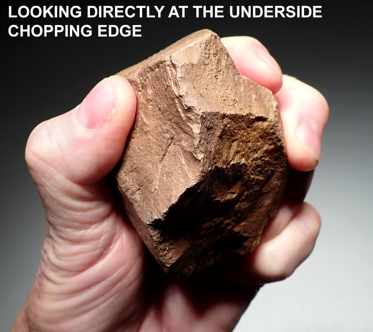 AFRICAN MODE I OLDOWAN PEBBLE CHOPPER AXE OF RED BASALT WITH EXCELLENT DESERT VARNISH PATINA  *PB205