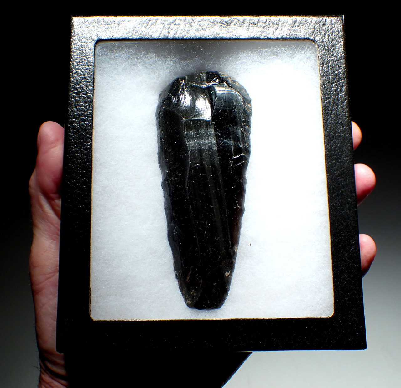 INCREDIBLE LARGE BANDED SHEEN OBSIDIAN RITUAL SCRAPER OF THE PRE-COLUMBIAN TEOTIHUACAN EMPIRE  *PC591