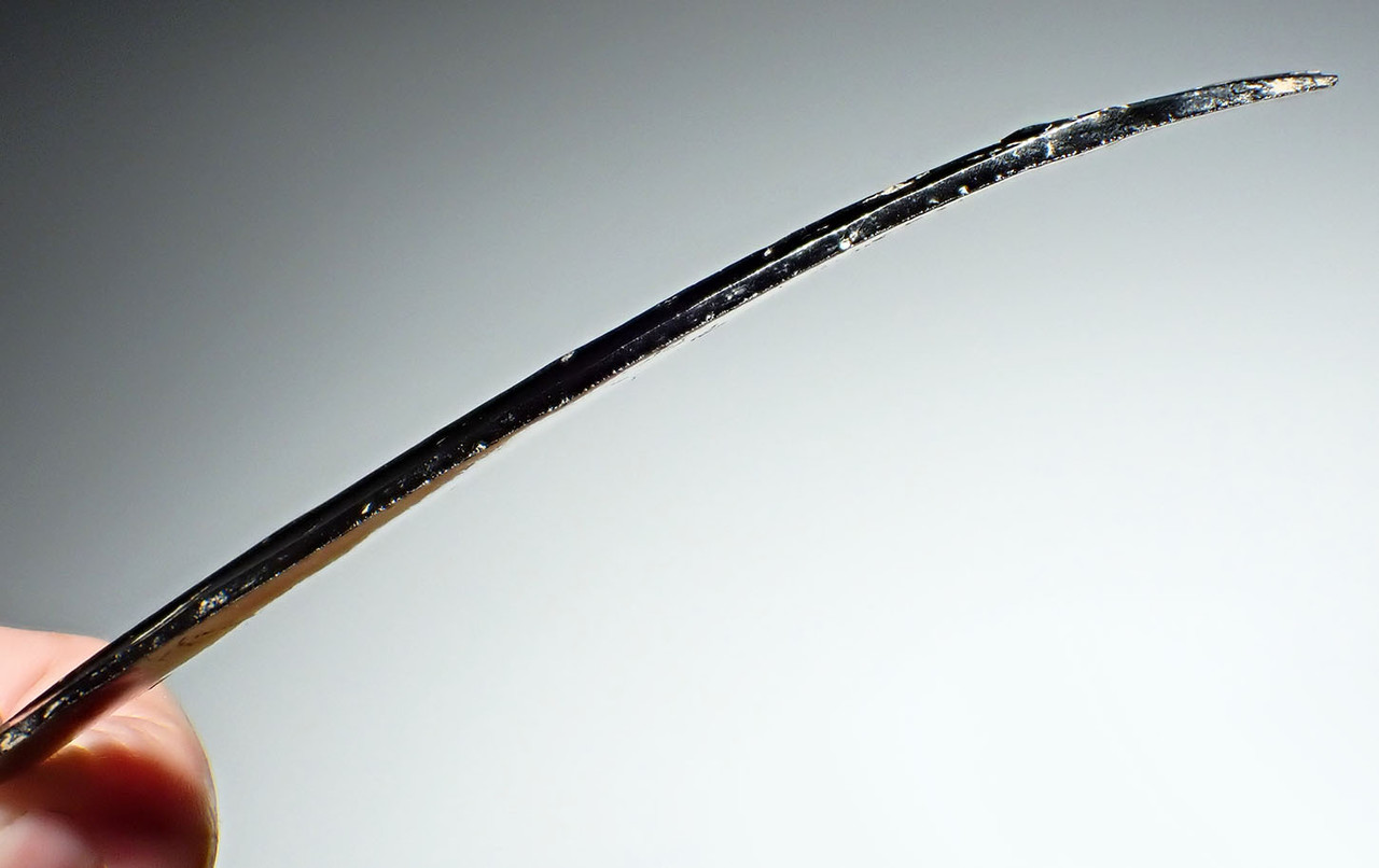 SUPERB LARGE UNBROKEN AZTEC PRE-COLUMBIAN OBSIDIAN PRISMATIC BLADE FOR RITUAL BLOOD-LETTING SACRIFICE  *PC606