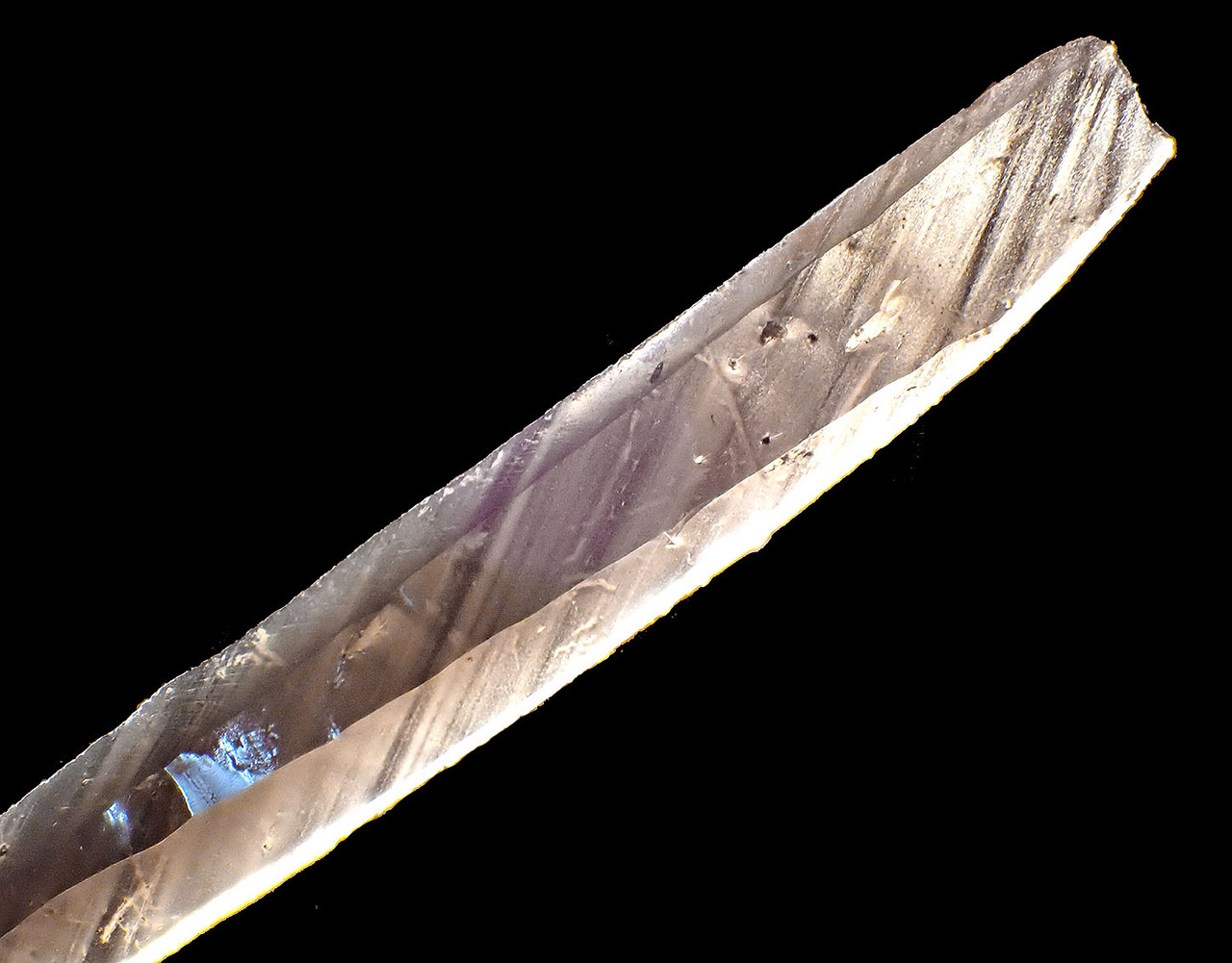 SUPERB LARGE UNBROKEN AZTEC PRE-COLUMBIAN OBSIDIAN PRISMATIC BLADE FOR RITUAL BLOOD-LETTING SACRIFICE  *PC606