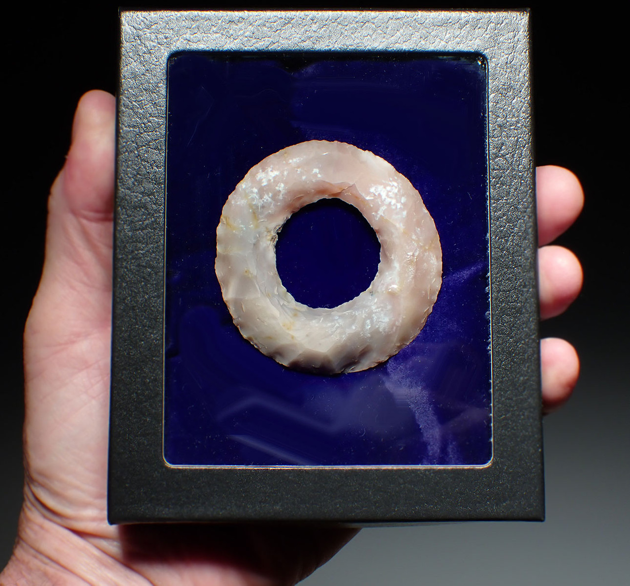 UNBROKEN MAYAN CHERT FLAKED SYMMETRICAL OPEN RING ECCENTRIC EFFIGY  *PC600