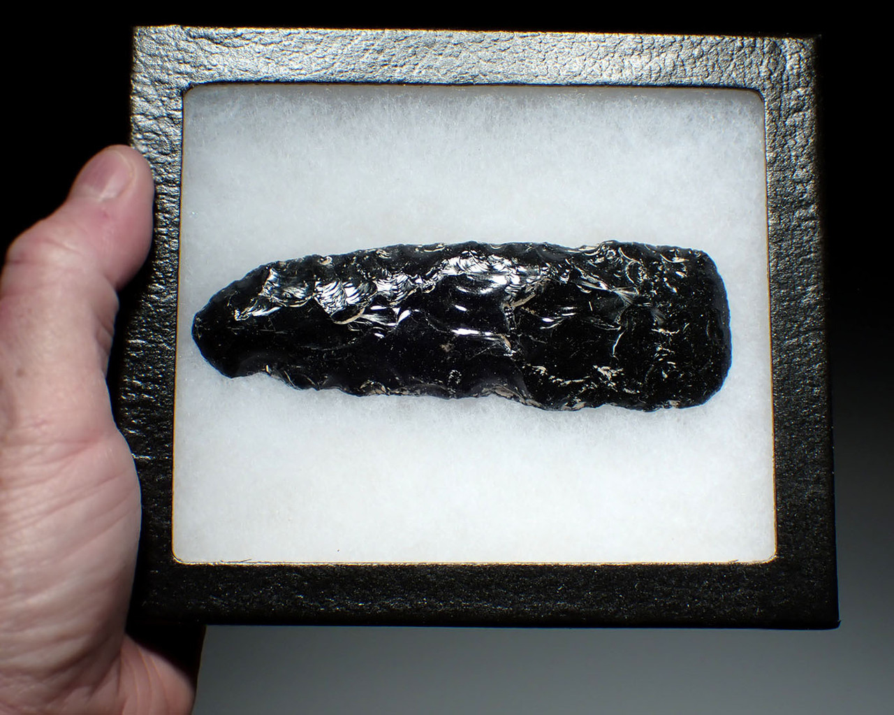 MAYAN PRE-COLUMBIAN OBSIDIAN BIFACIAL FLAKED CELT WAR AXE  *PC605