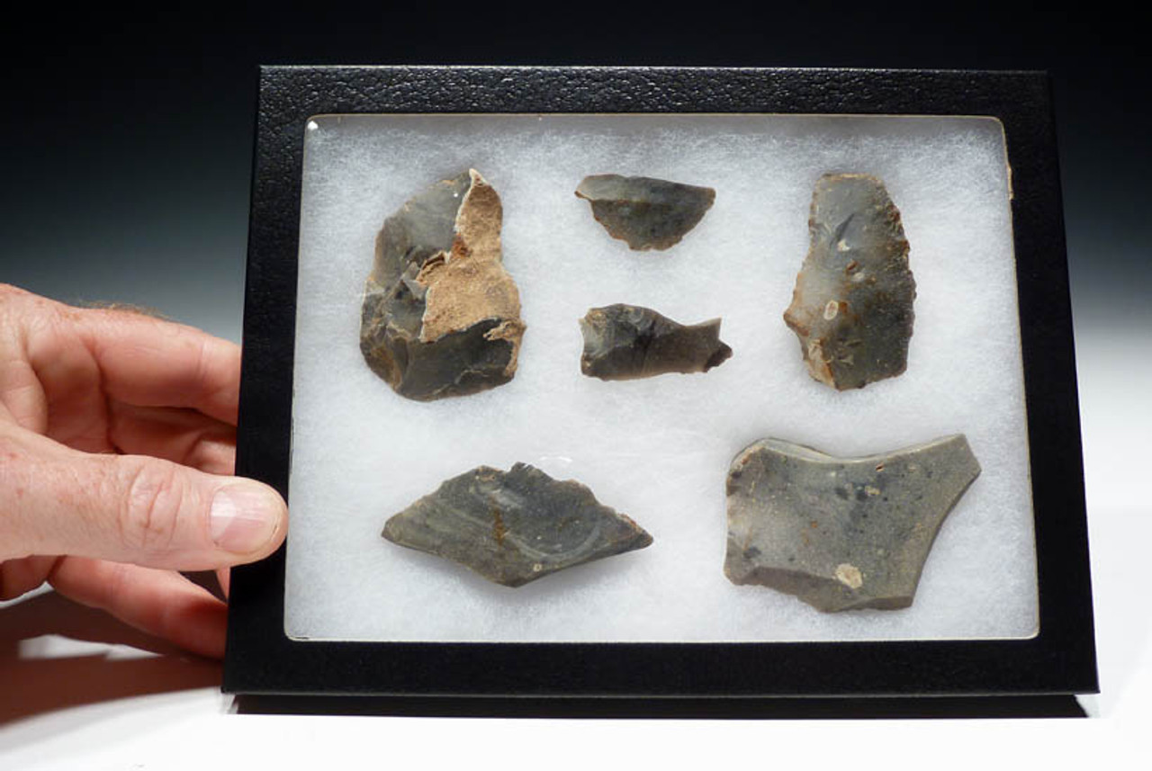 SET OF 6 STONE FLAKE TOOLS FROM EUROPEAN NEOLITHIC LINEAR POTTERY CULTURE  *N106 SET OF 6 STONE FLAKE TOOLS FROM EUROPEAN NEOLITHIC LINEAR POTTERY CULTURE  *N106