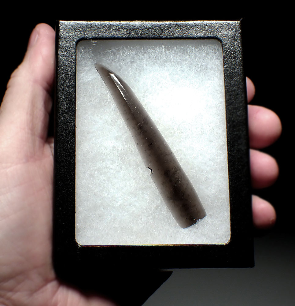 UNBROKEN AZTEC PRE-COLUMBIAN OBSIDIAN PRISMATIC BLADE FOR RITUAL