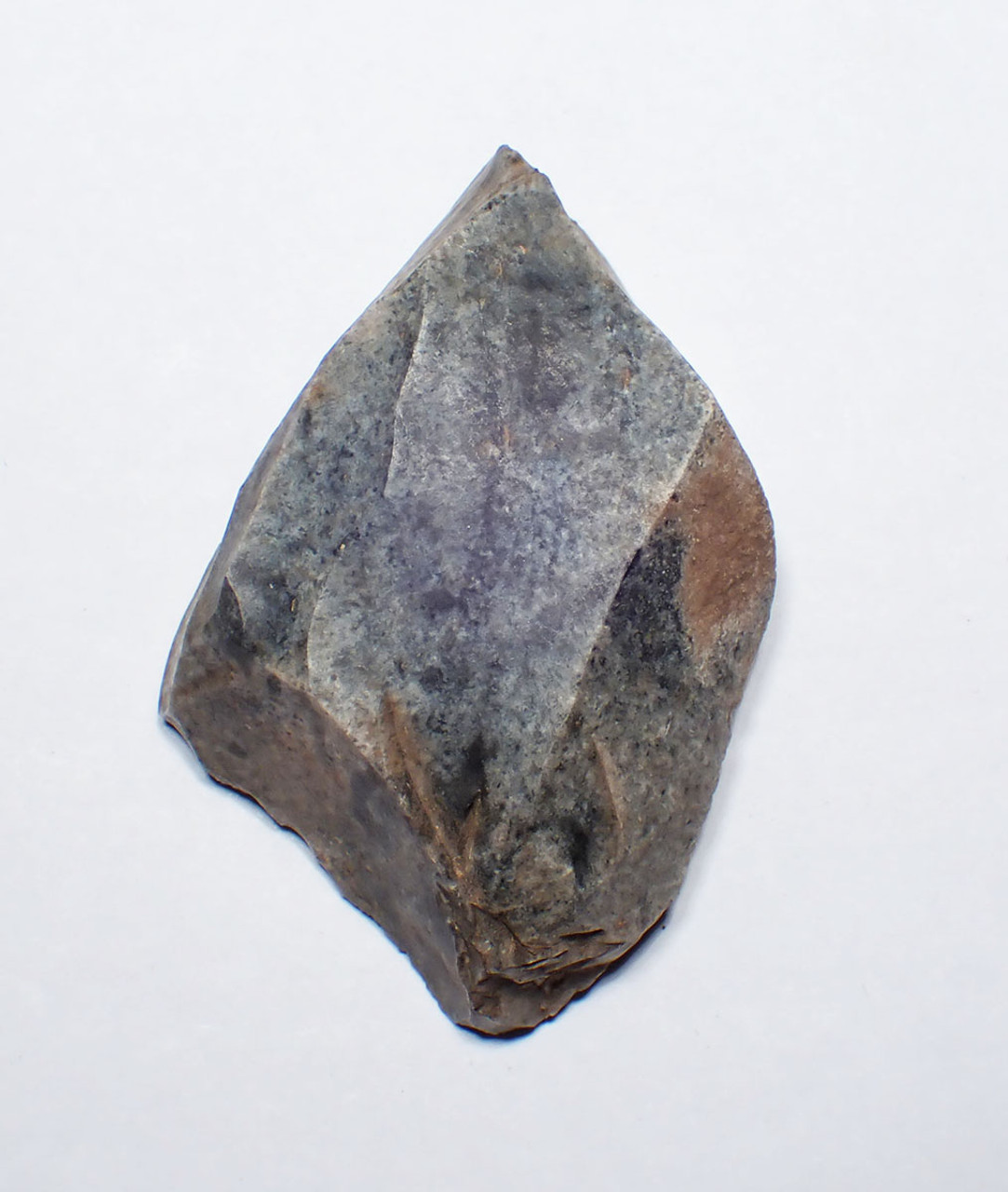 CRO-MAGNON ART-MAKING DIHEDRAL BURIN FLAKE TOOL FROM THE FAMOUS UPPER PALEOLITHIC MAGDALENIAN PLACARD CAVE ART SITE IN FRANCE  *UP077