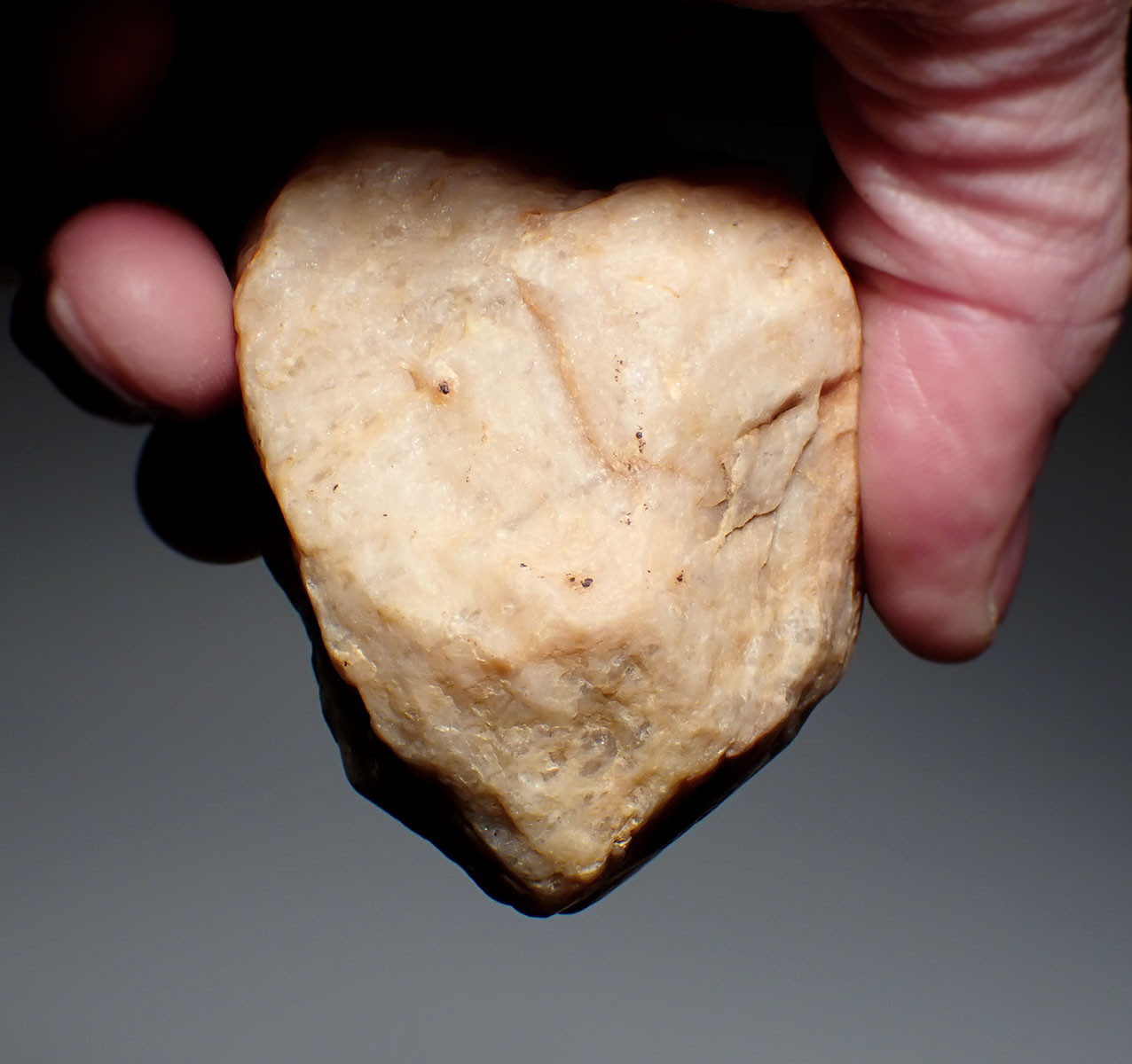 RARE TAUTAVEL MAN QUARTZ PEBBLE TOOL - THE EARLIEST HUMANS IN FRANCE  *PB225
