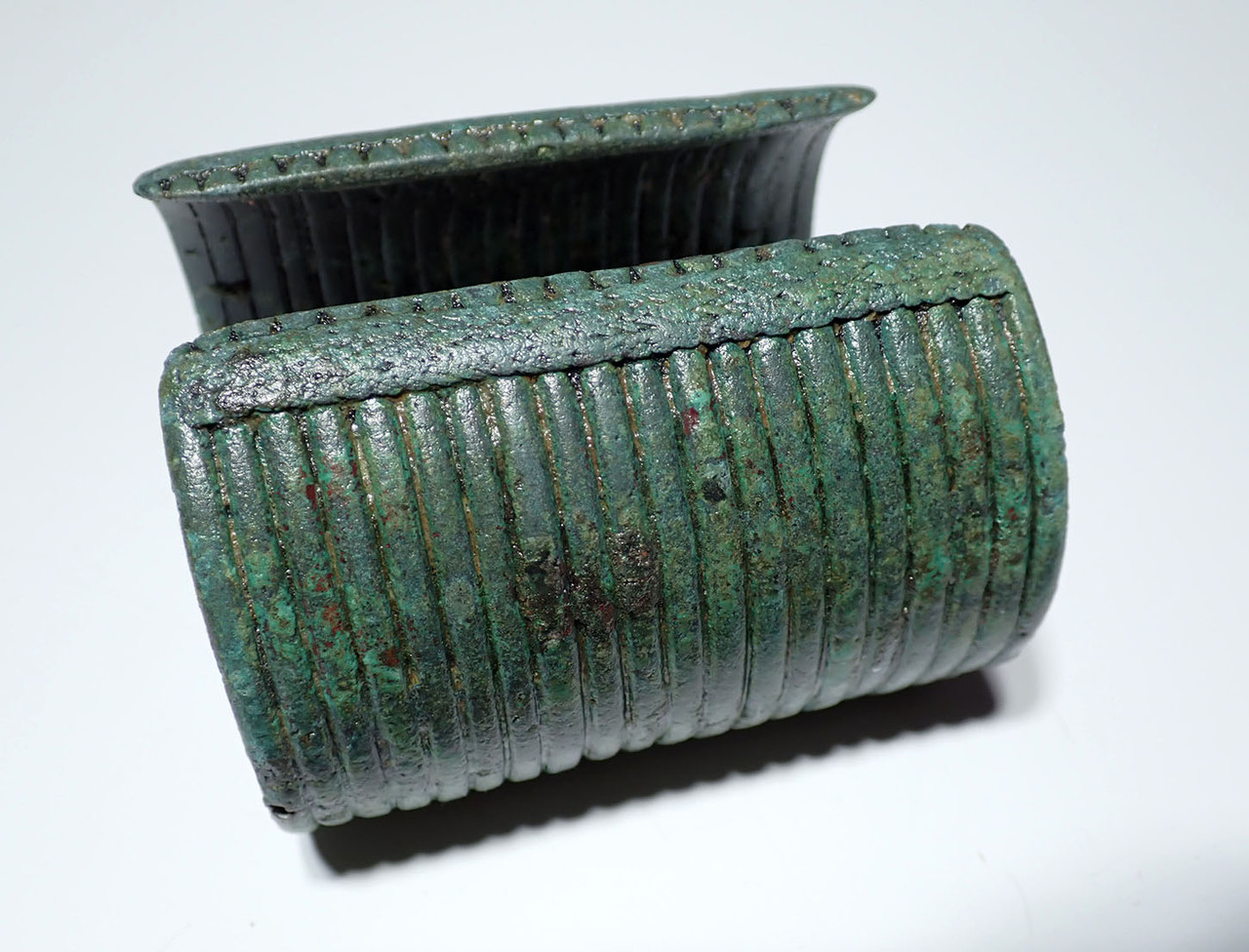 SPECTACULAR SOLID ANCIENT BRONZE WIDE CUFF PRESTIGE BANGLE BRACELET FROM THE SOUTHEAST ASIA DONG SON CULTURE  *SEA11
