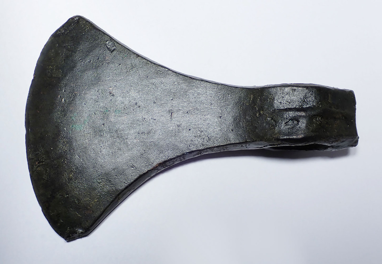 LARGE ANCIENT BRONZE TWO-HANDED HEAVY SHOCK INFANTRY WAR AXE FROM THE NEAR EAST  *LUR415