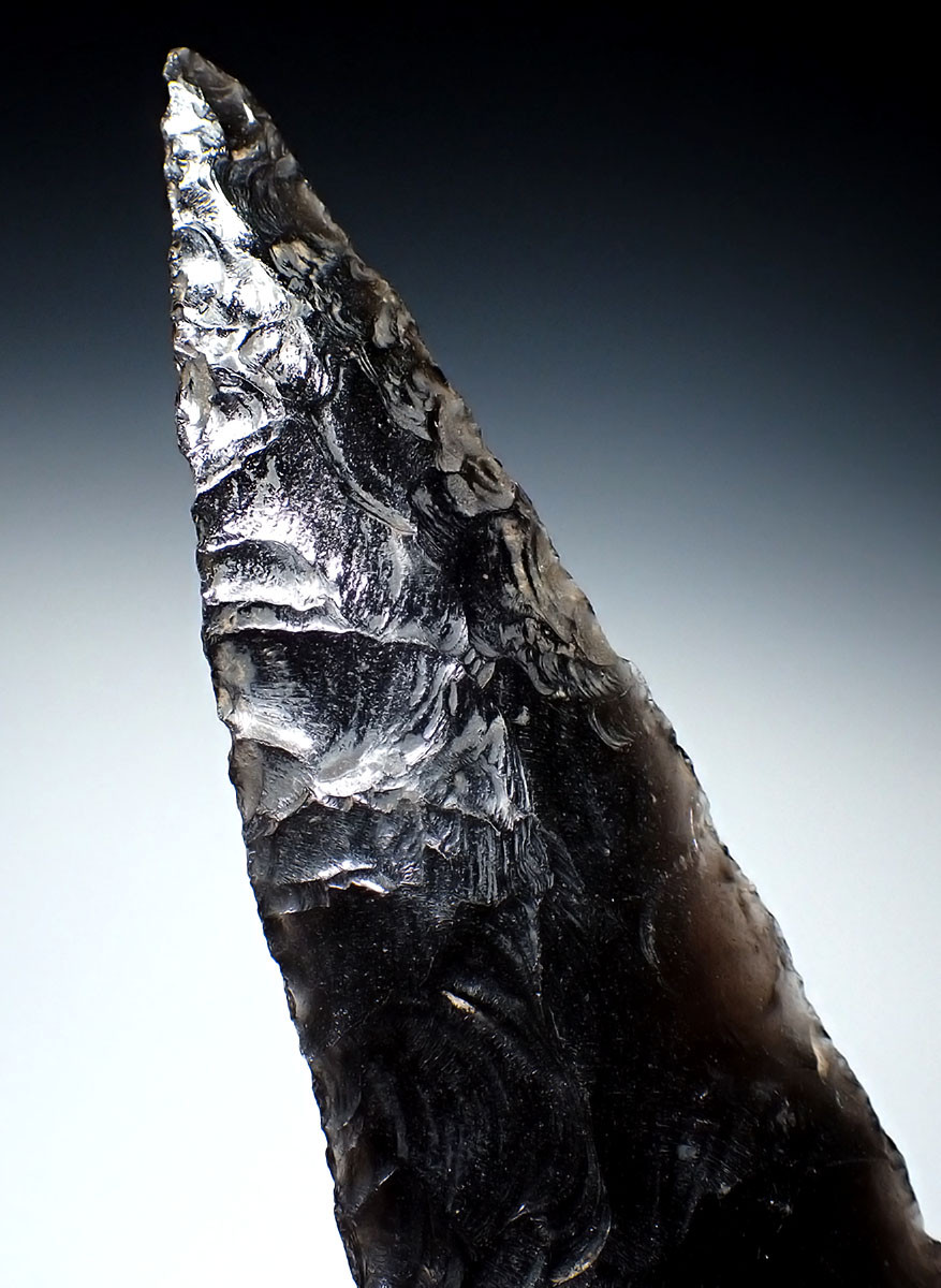 EXCEPTIONAL LARGE AZTEC PRE-COLUMBIAN OBSIDIAN SACRIFICIAL LEAF DAGGER BLADE FOR HEART REMOVAL SACRIFICE  *PC648