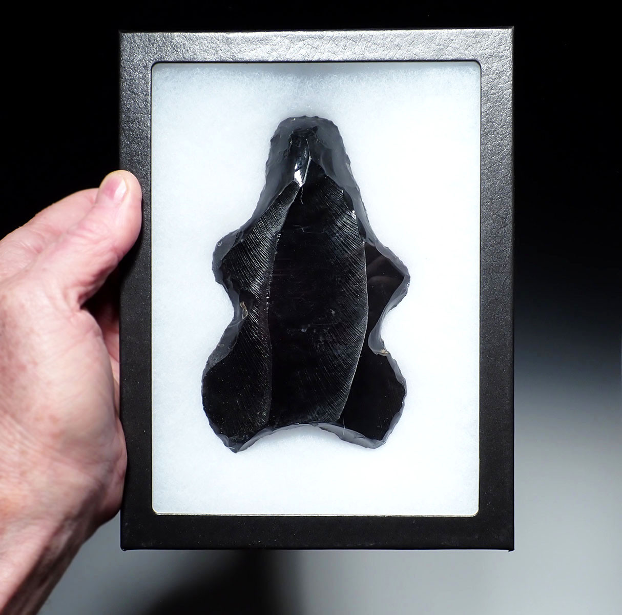 EXTREMELY RARE MAYAN PRE-COLUMBIAN LARGE OBSIDIAN HUMAN SACRIFICE CEREMONIAL ECCENTRIC EFFIGY FIGURE FROM A CENOTE  *PC647