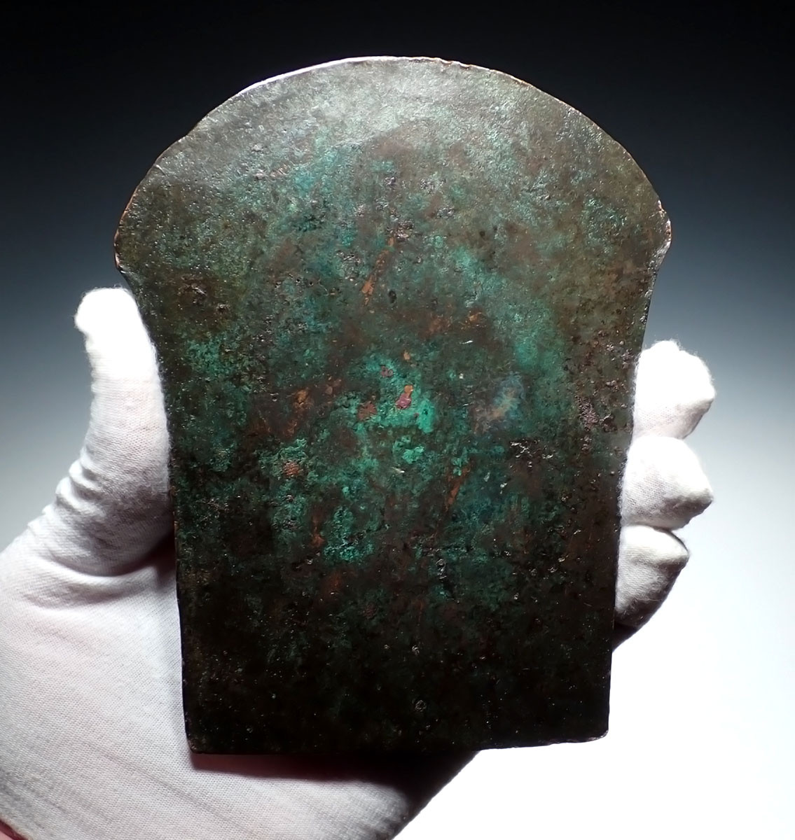 RARE LARGE ANCIENT COPPER CULTIC RITUAL FLAT AXE FROM THE COPPER HOARD CULTURE OF THE LATE HARAPPAN PERIOD  *LUR419