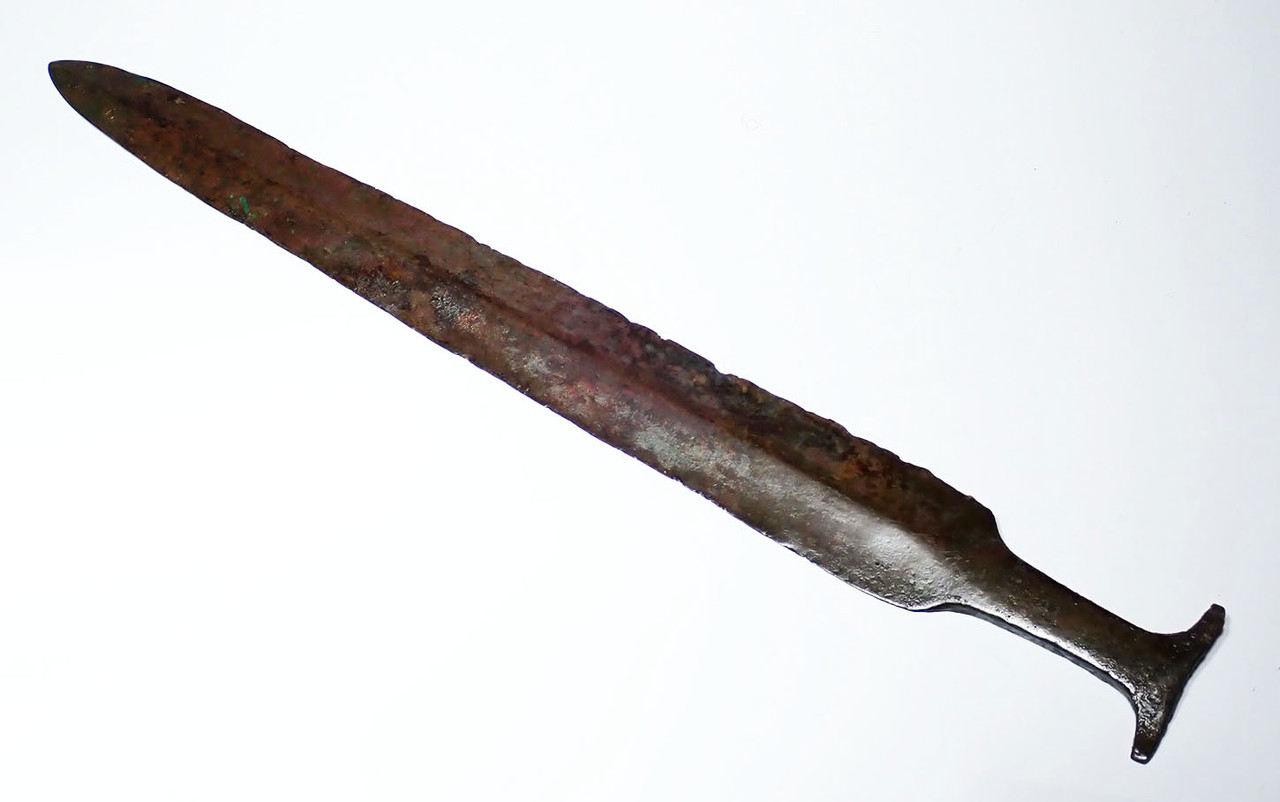 RARE LARGE ANCIENT COPPER CULTIC RITUAL SWORD FROM THE COPPER HOARD CULTURE OF THE LATE HARAPPAN PERIOD  *LUR410