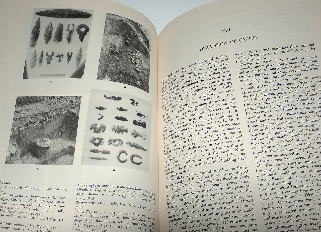 EXCAVATIONS AT ALTAR DE SACRIFICIOS: ARCHITECTURE, SETTLEMENT, BURIALS AND CACHES - MAYAN ARTIFACT BOOK  *BK55