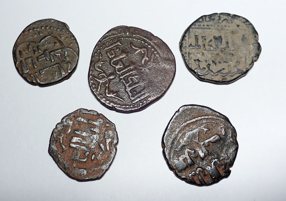 FIVE (5) EXCELLENT ANCIENT ISLAMIC COPPER BRONZE FALS COINS FROM THE AYYUBID MUSLIM DYNASTY OF SALADIN OF MEDIEVAL EGYPT  *AC228