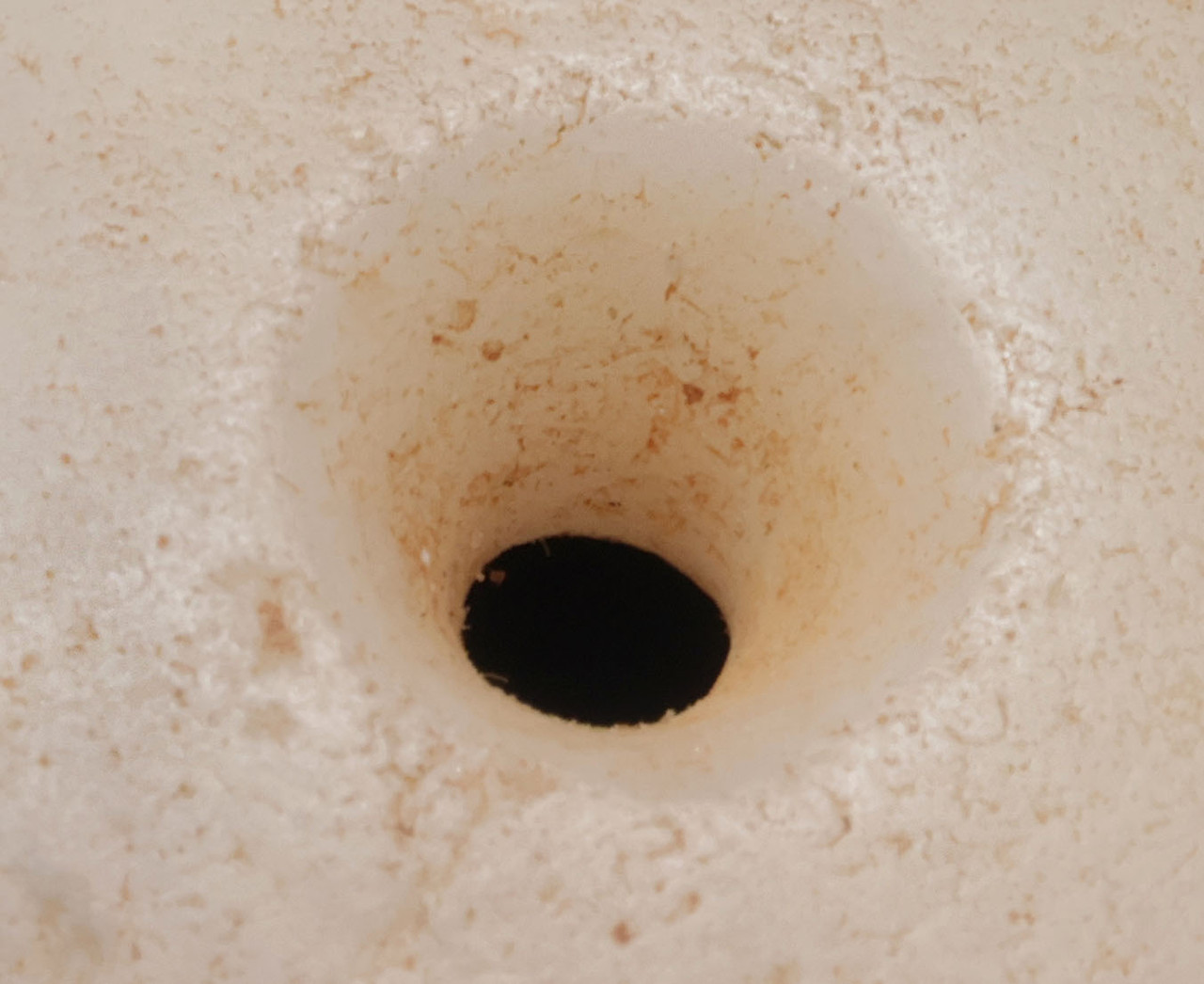 QUARTZ STONE DRILLED DISK TALISMAN BEAD PENDANT FROM THE NEOLITHIC OF CAPSIAN TRADITION OF NW AFRICA  *CAP462