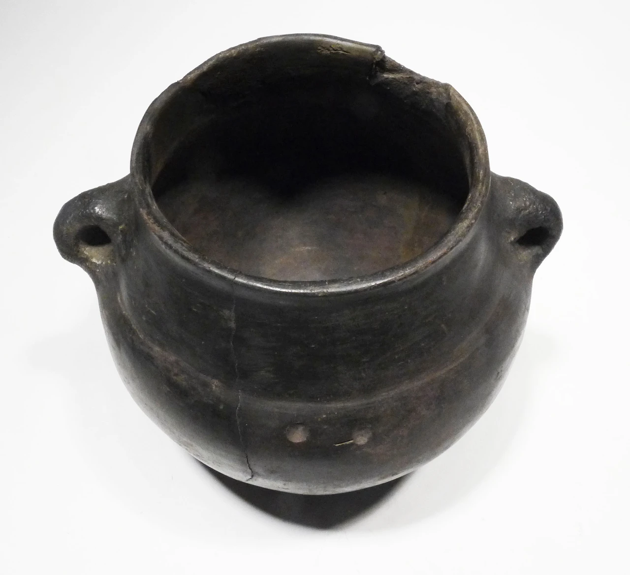 RARE BLACKWARE PRESTIGE CERAMIC HANDLED POT FROM THE LUSATIAN URNFIELD CULTURE  *URN32