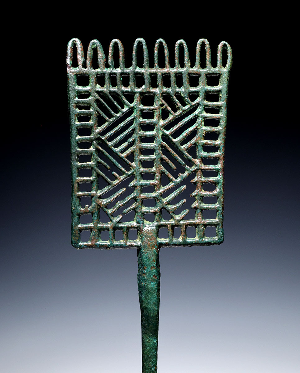 UNUSUAL ANCIENT BRONZE GEOMETRIC RECTANGULAR HEAD OPENWORK STICK PIN OF THE EASTERN SAKA SCYTHIANS  *LUR460