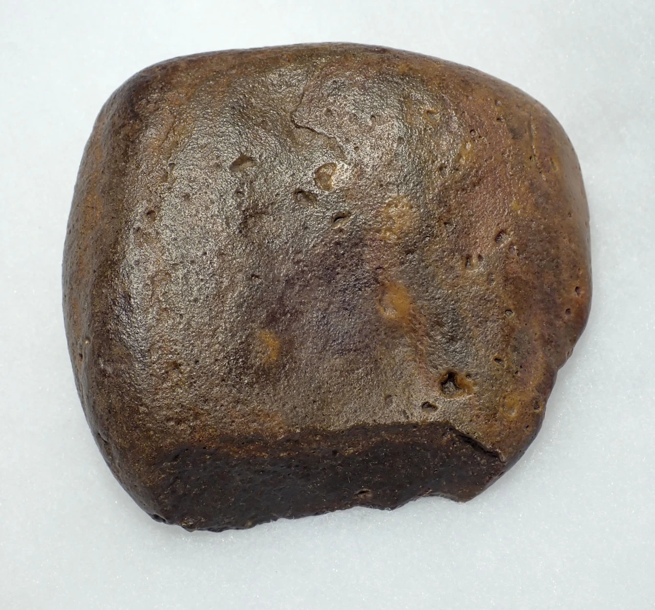 EXCEPTIONAL HOMO ERGASTER ERECTUS BI-COLORED MODE 1 BASALT AFRICAN OLDOWAN PEBBLE CHOPPER AXE WITH INTELLIGENT DESIGN GRIP  *PB215
