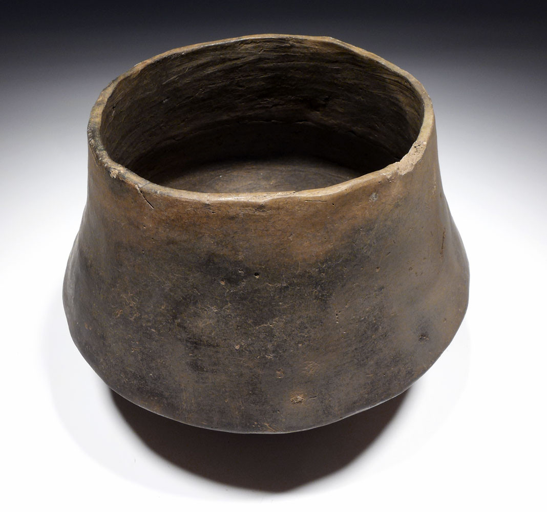 LARGE INTACT FLARED EUROPEAN BRONZE AGE CERAMIC URNFIELD VESSEL FROM THE LUSATIAN CULTURE  *URN11